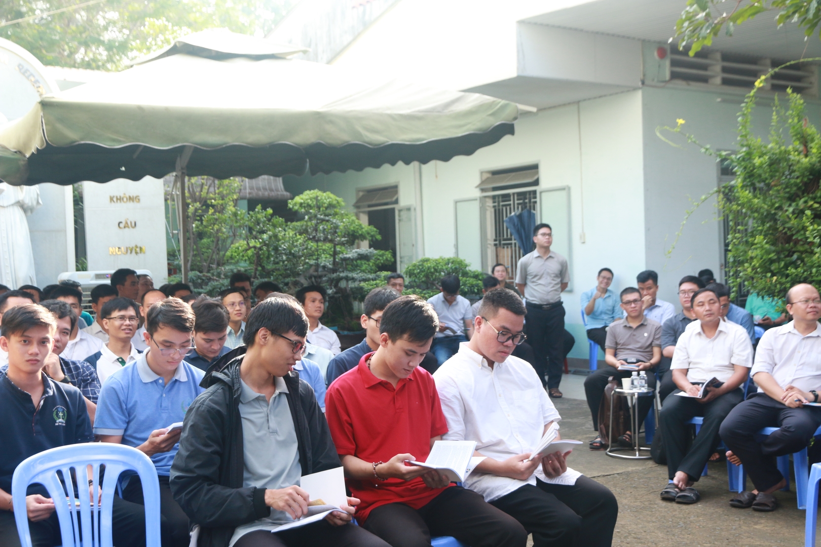 Hội thảo chuyên đề Triết học: Vấn nạn sự dữ trong thế giới hôm nay - 19.10.2024