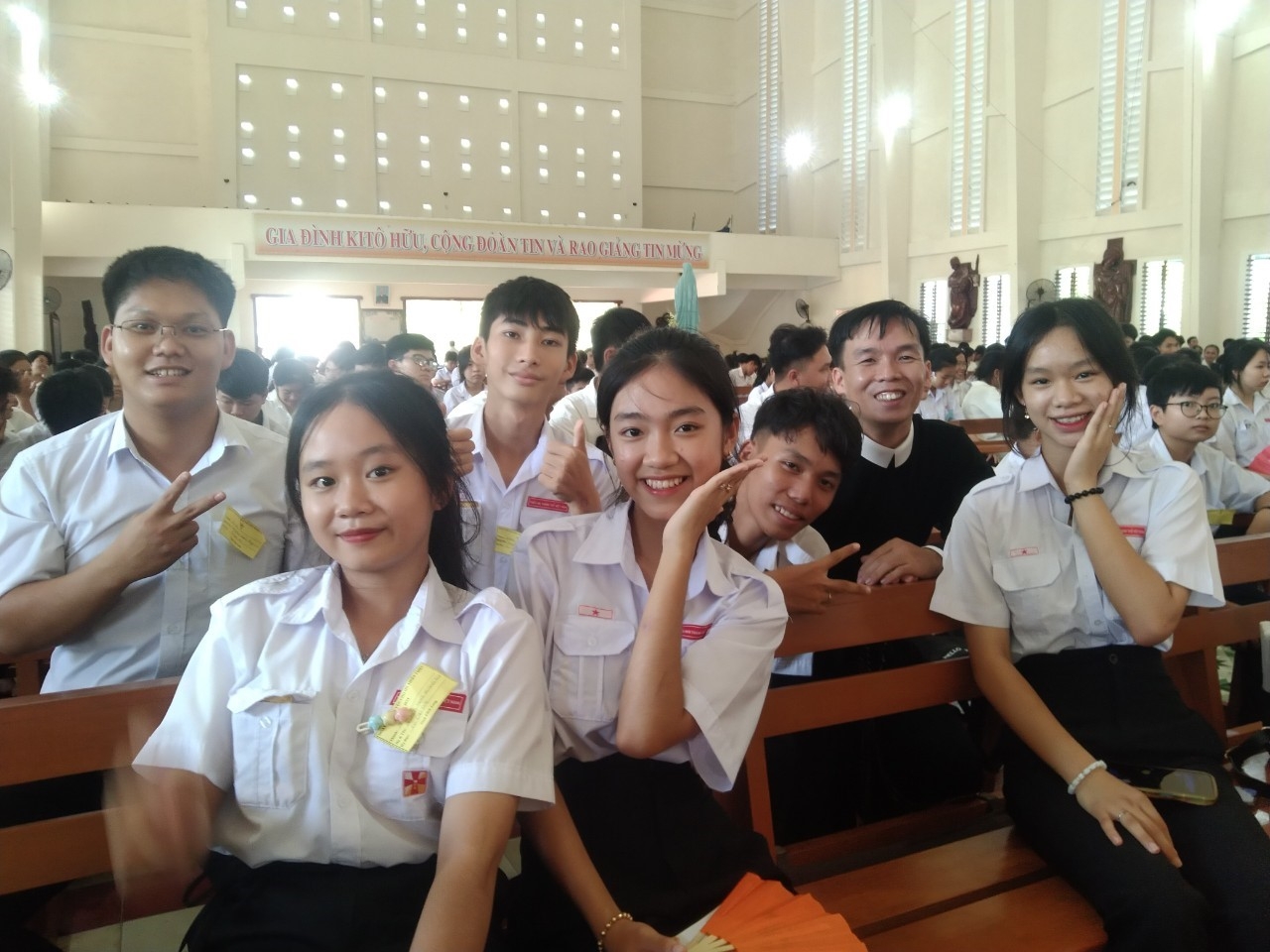 Giáo phận Vĩnh Long: “Được kêu gọi gieo hy vọng và xây dựng hòa bình” – Ngày Hội ơn gọi 2024