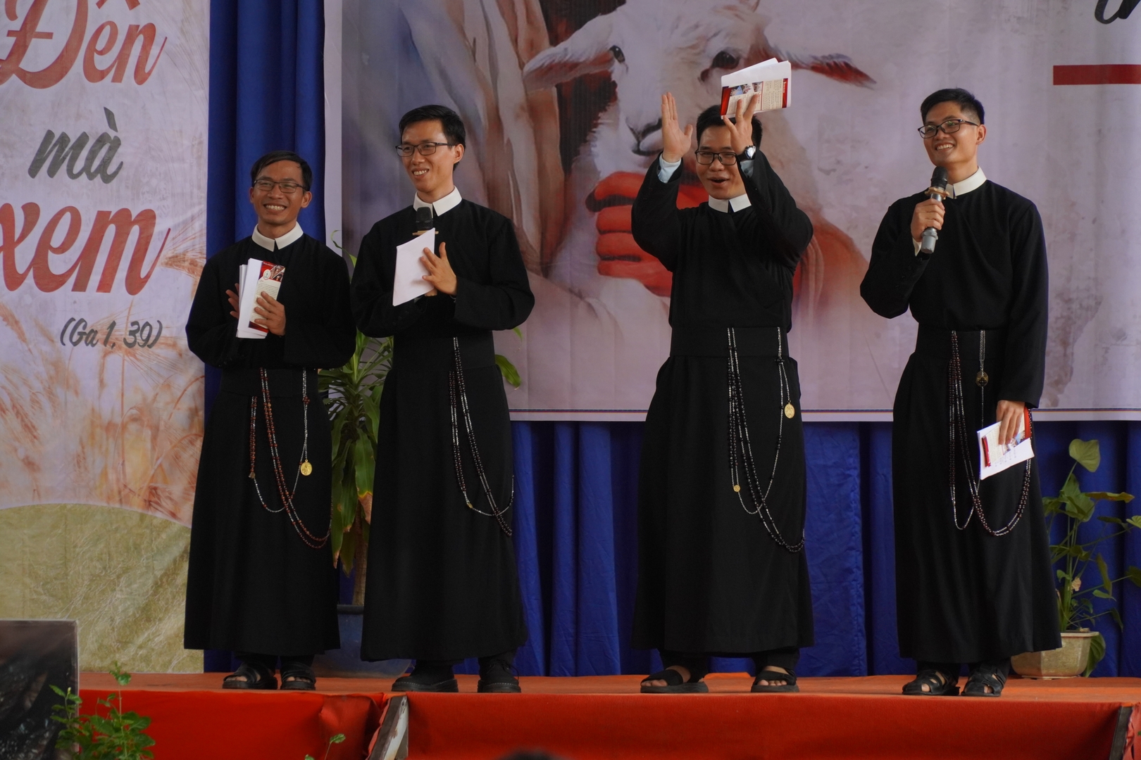 Ngày cầu nguyện cho ơn Thiên triệu tại Giáo xứ Trà Cổ - Gp. Xuân Lộc và Giáo xứ Bắc Hà - Gp Sài Gòn